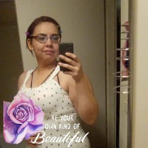 Meet your Posher, Cecelia